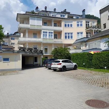 Center No 1 Διαμέρισμα *