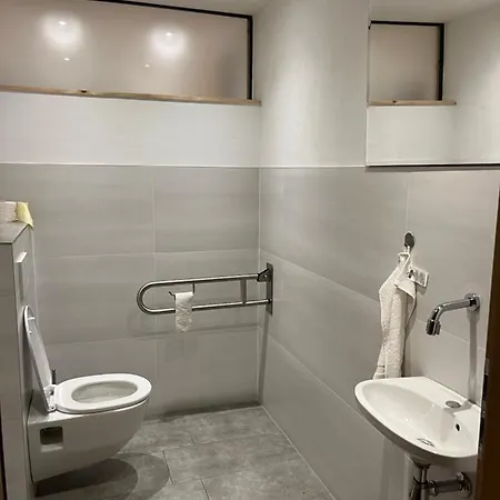 Apartman Center No 1 *